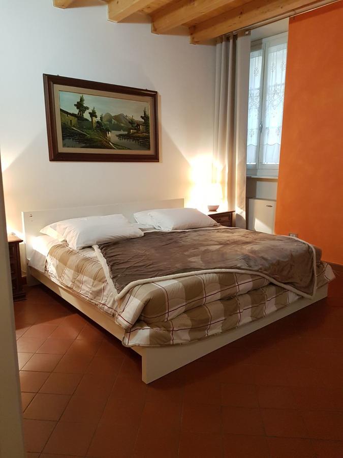 Domus Nova Residenza Il B&B Mantova Bagian luar foto