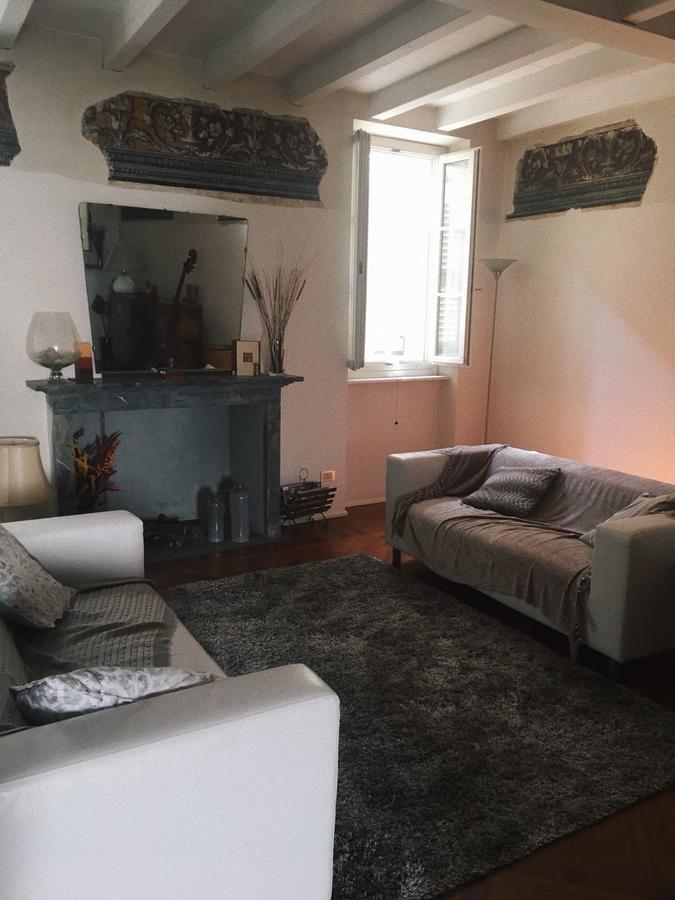 Domus Nova Residenza Il B&B Mantova Bagian luar foto